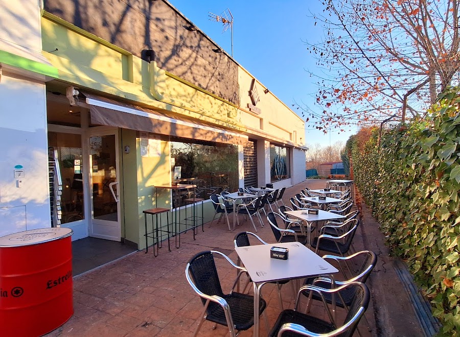 El Escondido Bar Cafetería