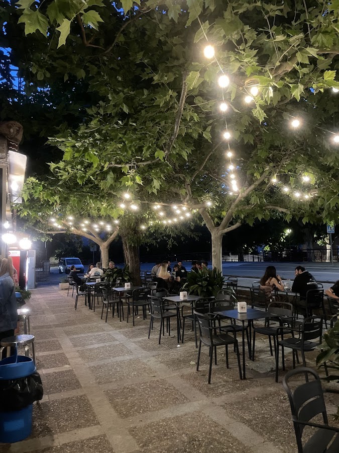 Kiosko/Terraza de La Nava