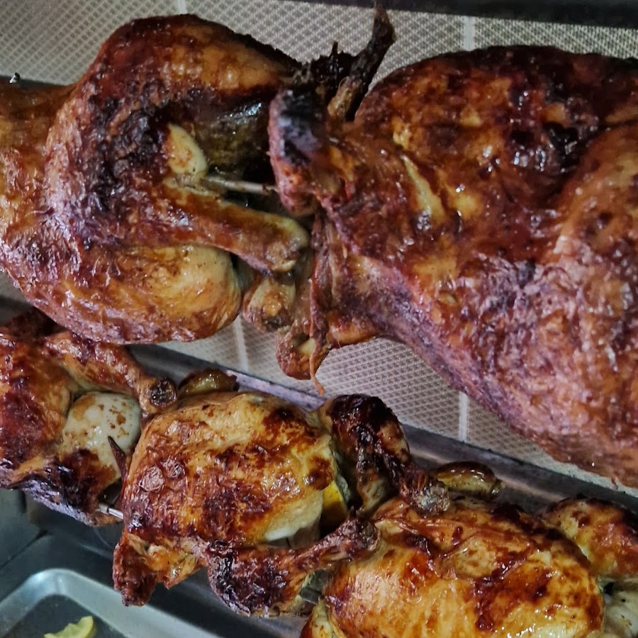 La Despensa, Kebab-Pizza -Burguer. Pollos Asados.