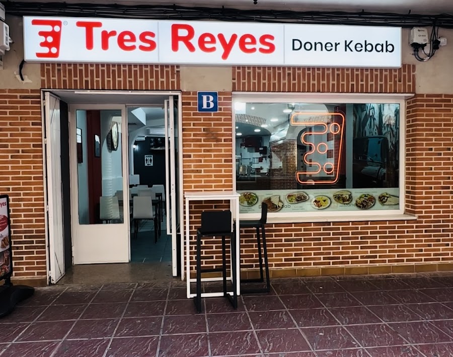 Tres Reyes Doner KEBAB | Arevalo