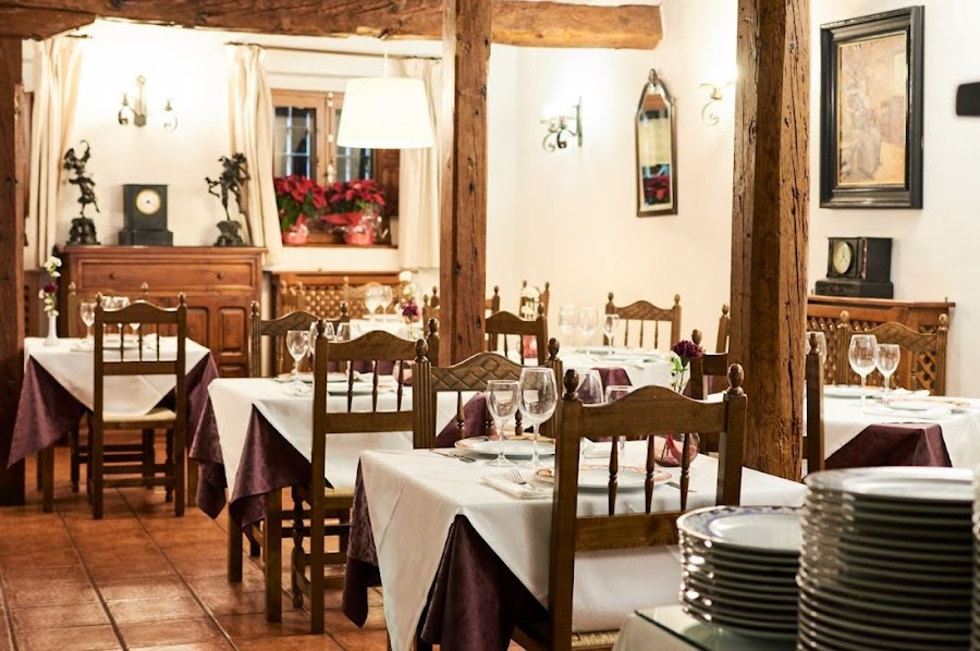 ASADOR DE LA VILLA EL GRANERO