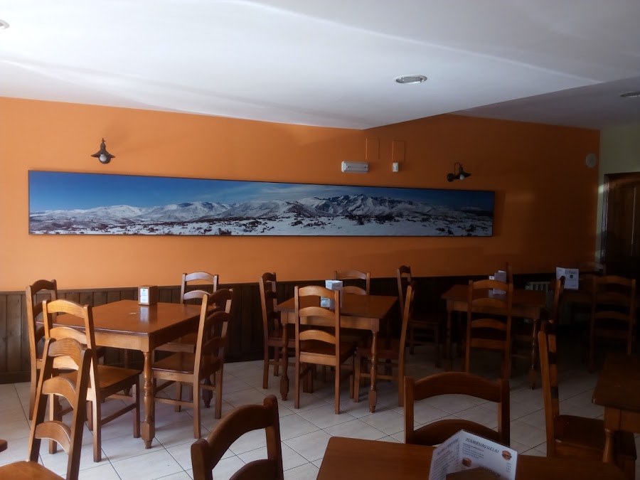Cafetería El Plantío