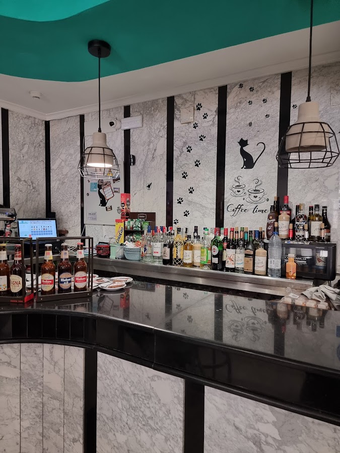 Cafetería La Gata Negra