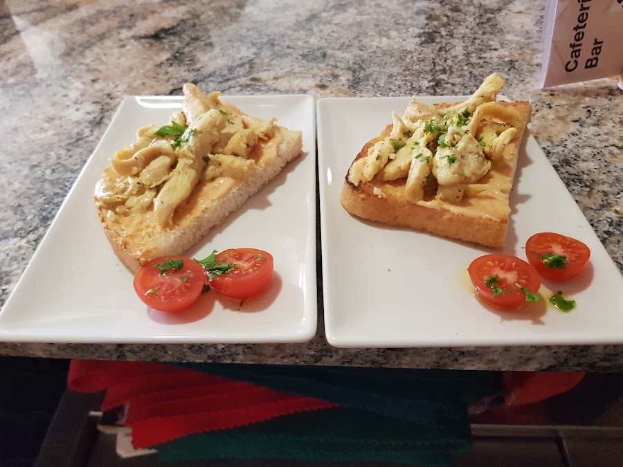 CAFETERÍA PUZZLE-BAR.