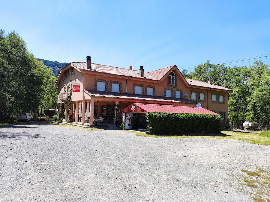 Camping Restaurante La Guilera