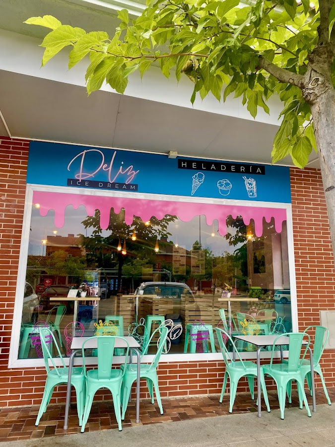 Heladería / cafetería DeLiz Ice Dream