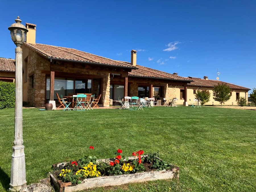 Hotel Rural Restaurante del Verde Al Amarillo