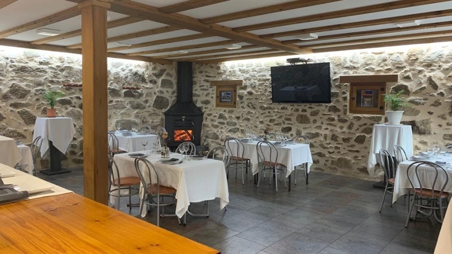 Laplaza Bar Restaurante Asador Navacepedilla de Corneja