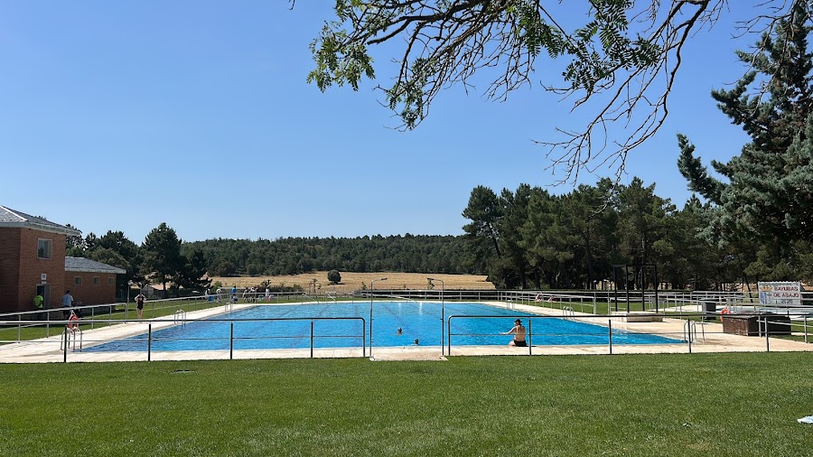 Piscinas Municipales de Bayuba de Abajo