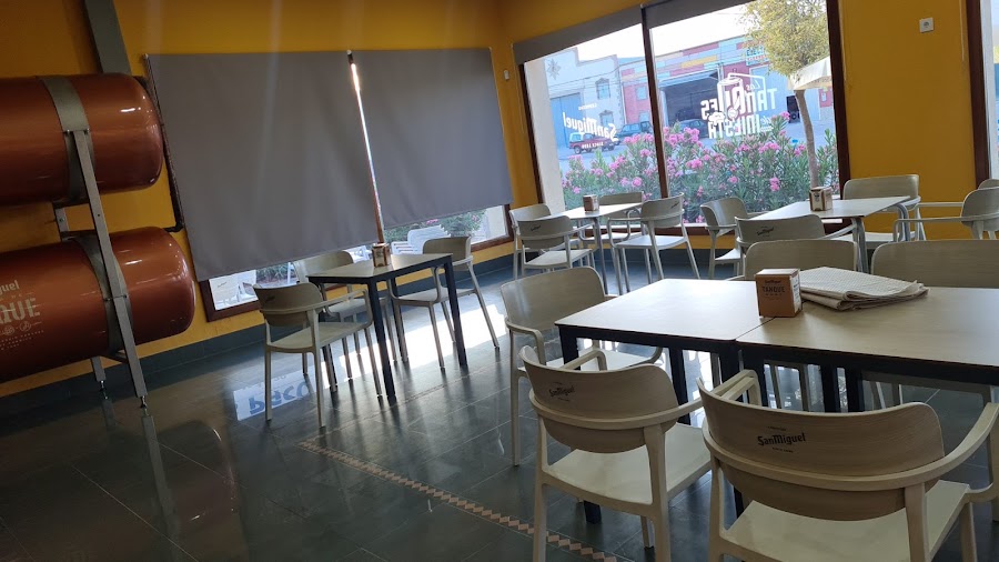 Restaurante “Los Tanques de Iniesta”