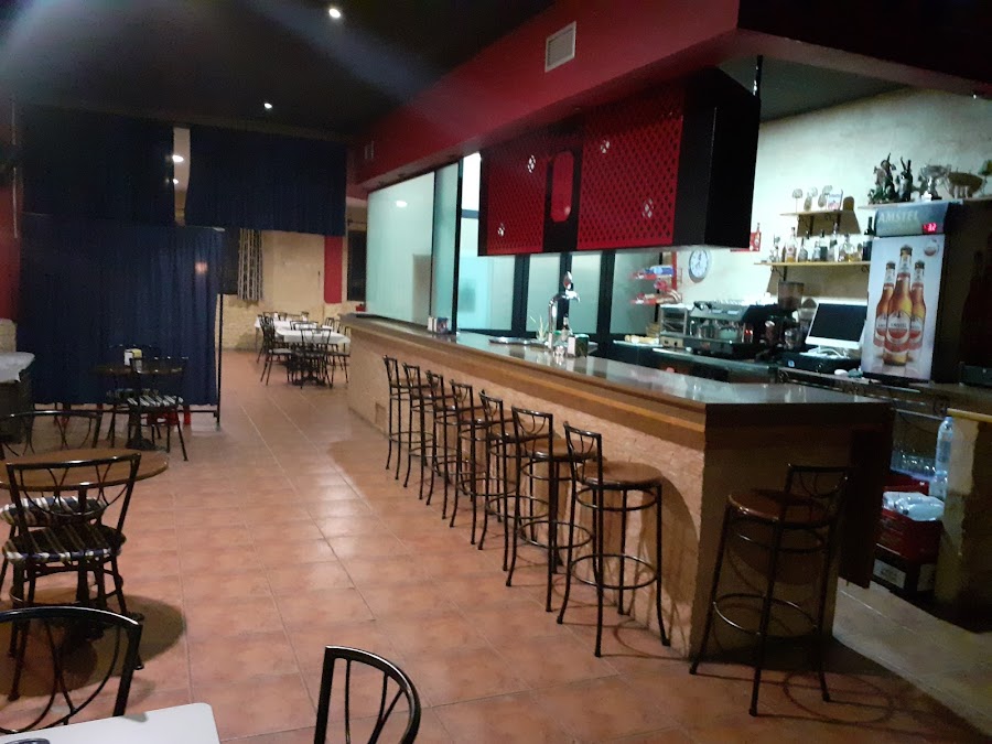 Restaurante - Pizzería Carol