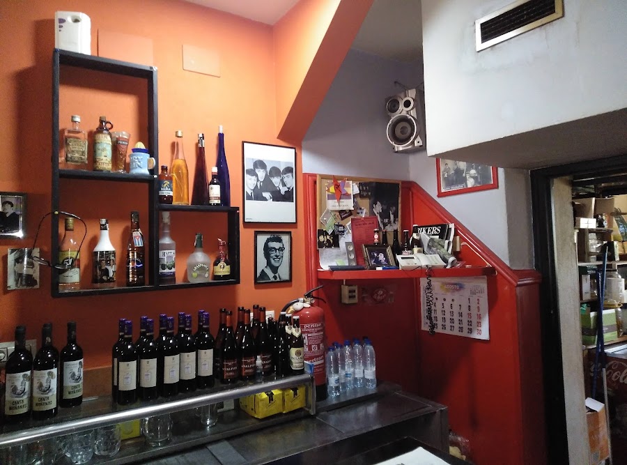 Robert Café Bar